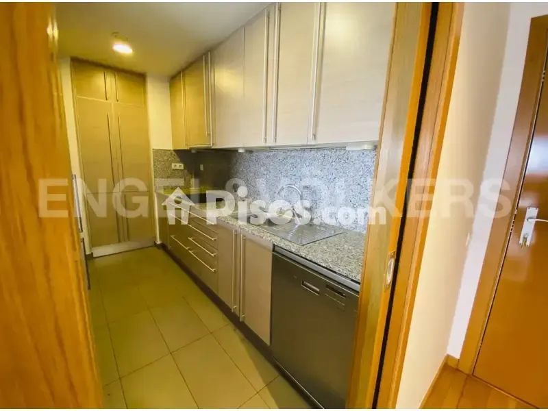 Cuisine - Furnished Apartment with Balcony in Sant Martí