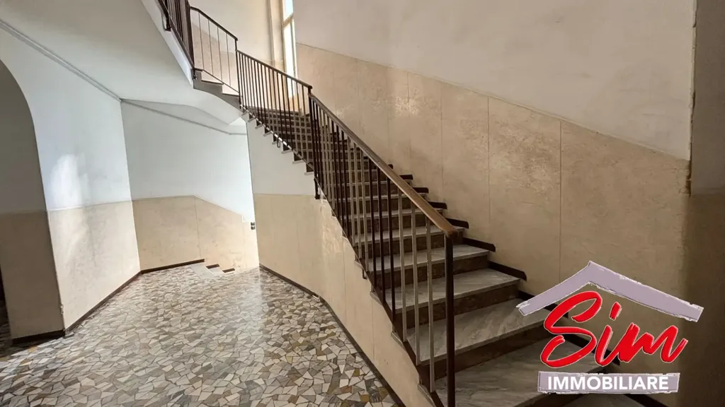 Toad - Fully Furnished Studio in Novara