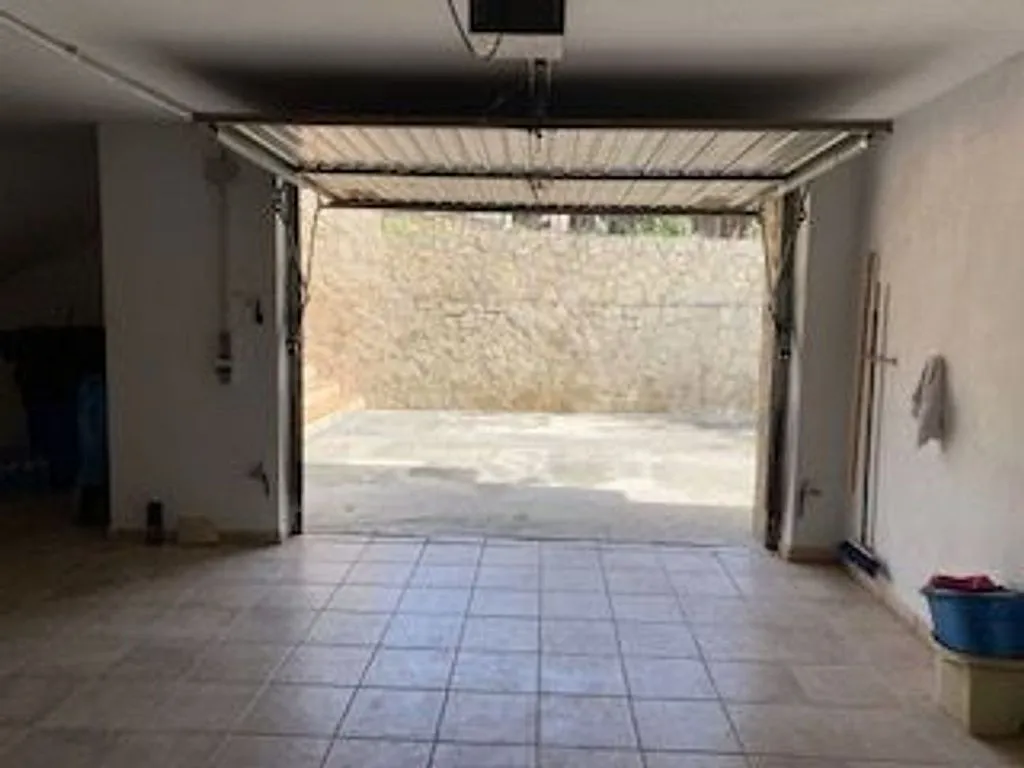 Garage - Chalet with Sea View and Pool in Cap Blanc, Cullera