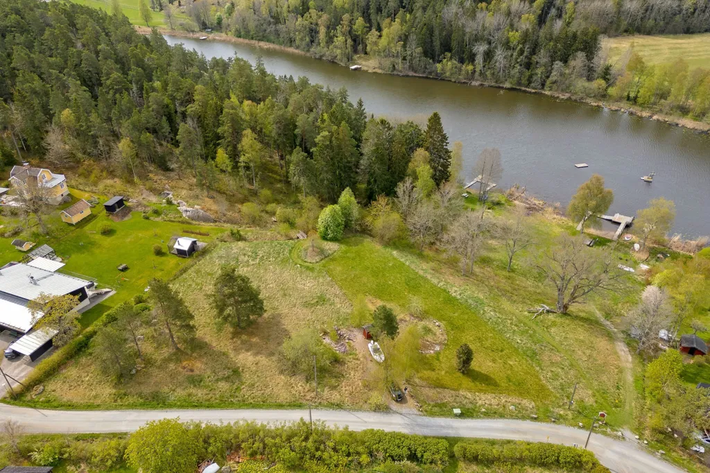 Õhuvaade - Waterfront Plot with Development Potential in Åkersberga