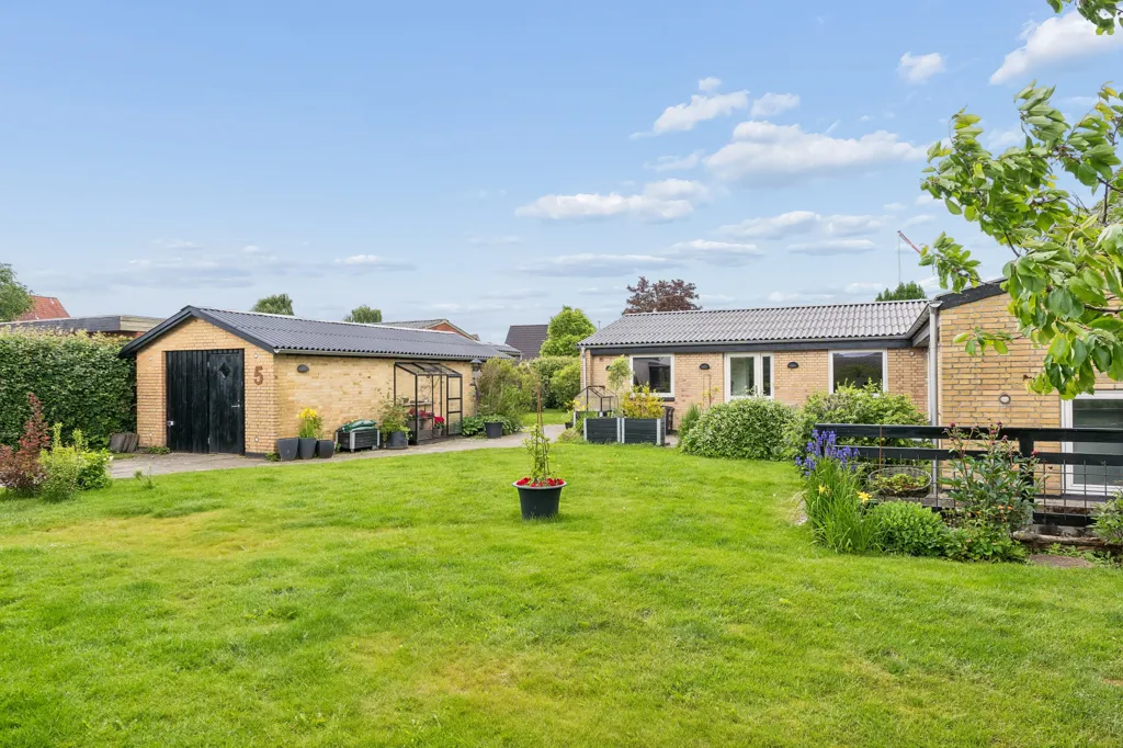 Jardin - Villa with Garden in Holstebro