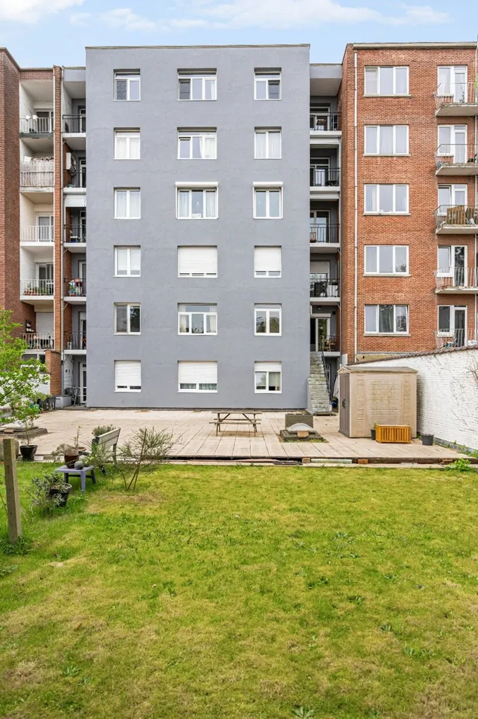 Giardino - Modernist Apartment with Garden in Antwerp