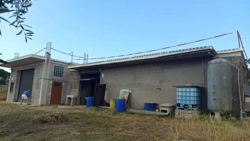 Välivaade - Warehouse with Workshop in Lanciano
