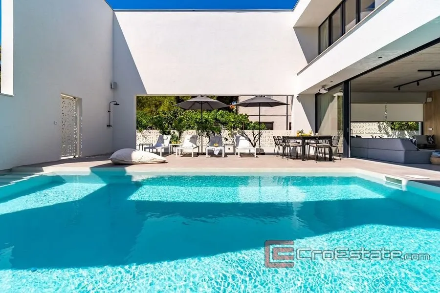 Piscine - Modern Villa with Pool in Northern Brač