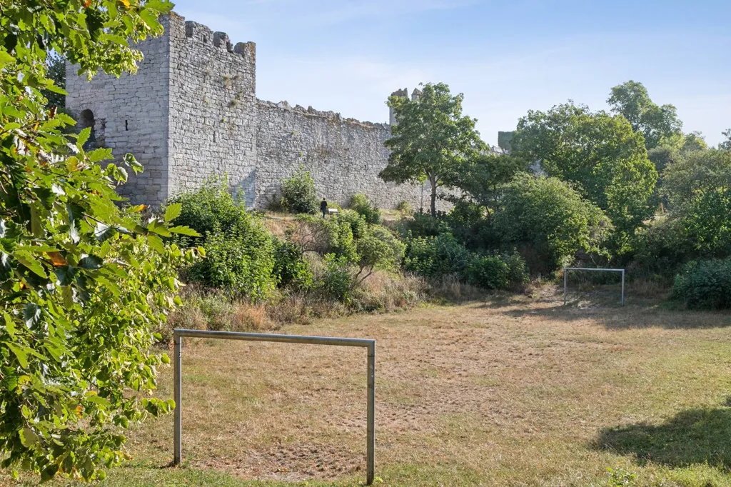Giardino - Renovated Apartment with Balcony in Visby