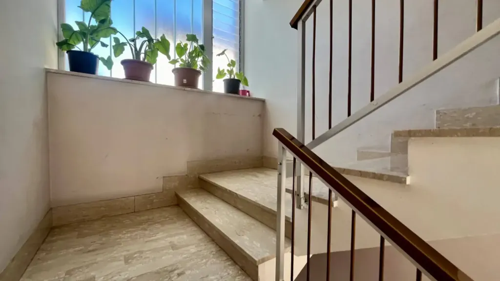 Toad - Spacious Apartment with Balcony in Fabriano