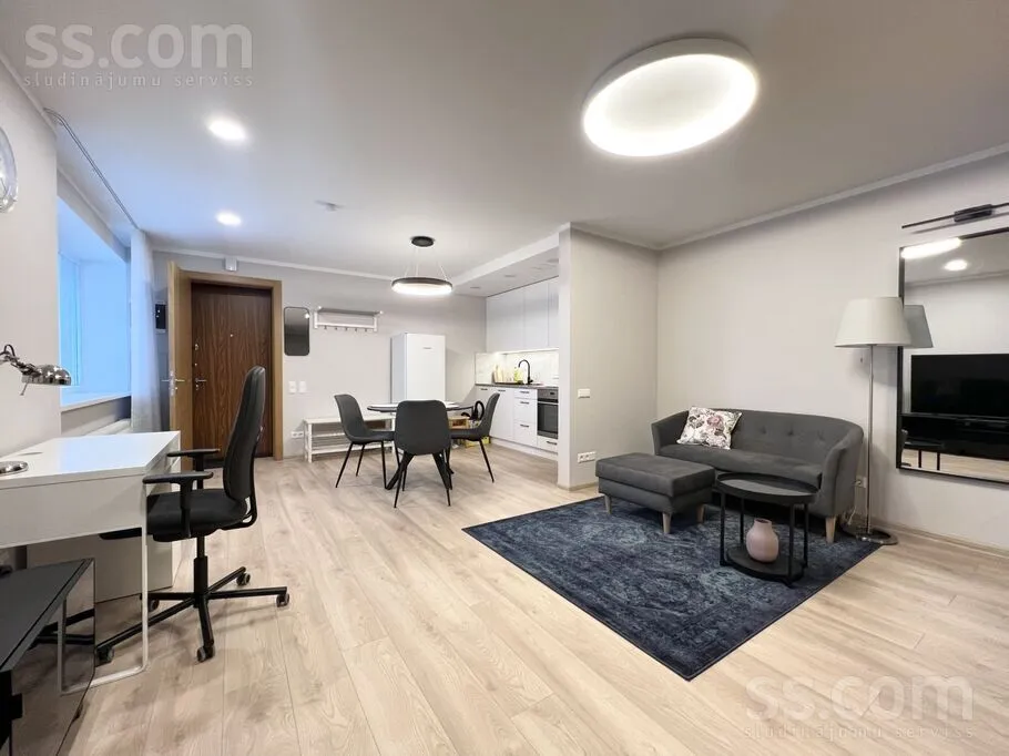 Elutuba - Studio Apartment with Parking in Riga Centre