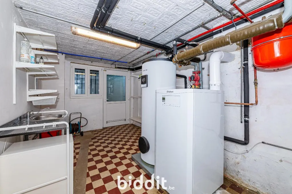 Pesuköök - Exceptional House with Spacious Garden in Uccle
