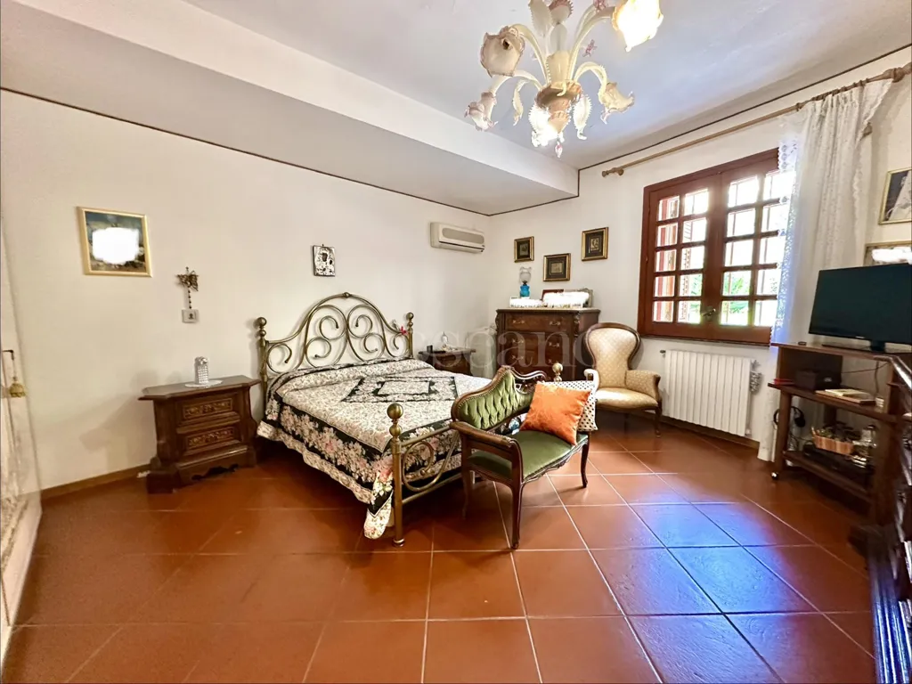 Magamistoad - Luxury Villa with Circular Design in Palermo