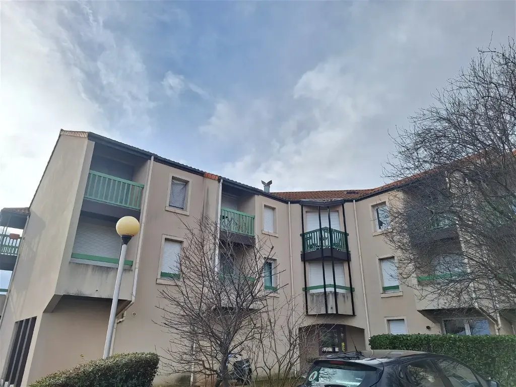 Välivaade - Furnished Flat with Balcony in Aubière
