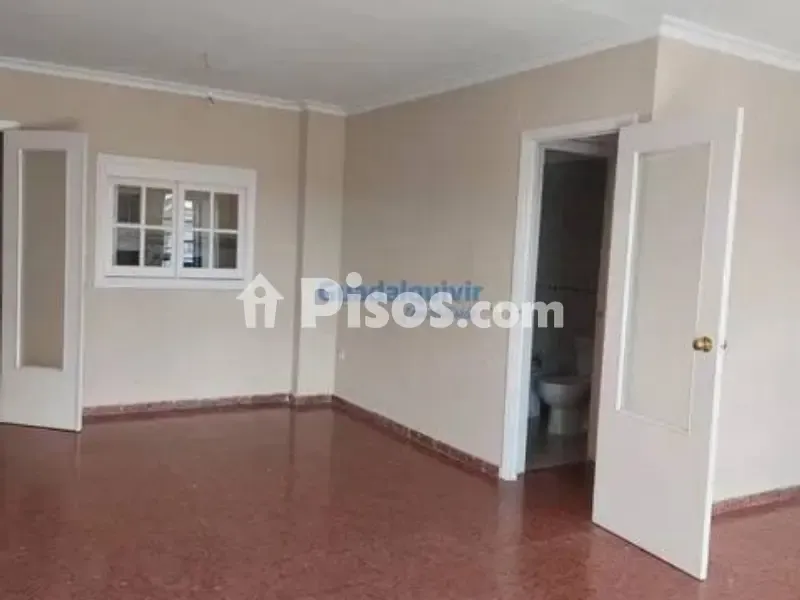 Elutuba - Spacious Flat with Terrace in Montequinto Centre
