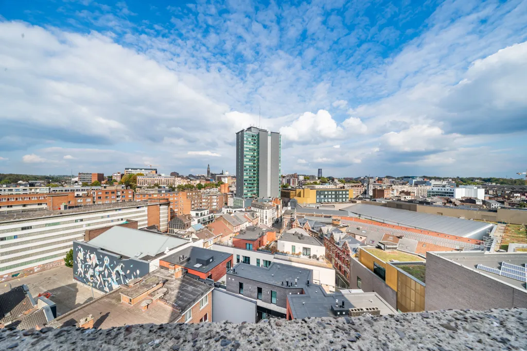 Balcon - Appartement avec Balcon dans le Centre de Charleroi