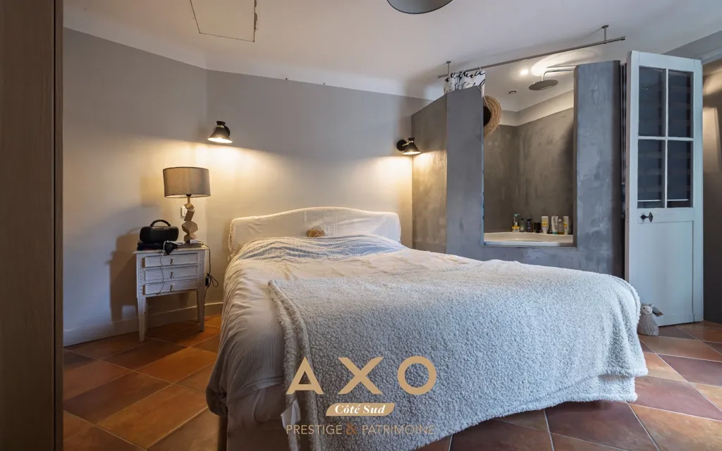 Magamistoad - Provençal Townhouse with Courtyard in Cucuron