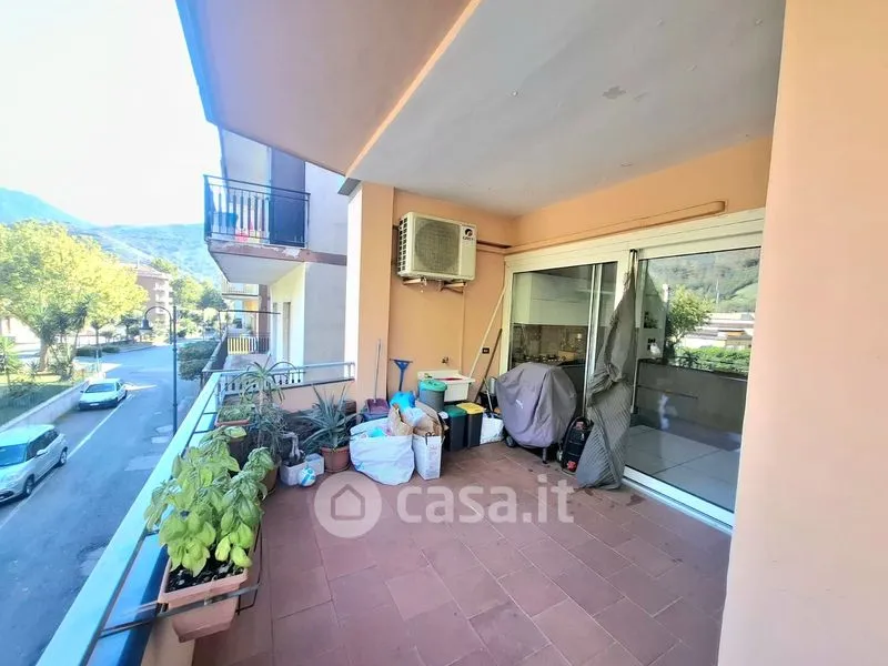 Balcon - Apartment with Terrace in Central Siano