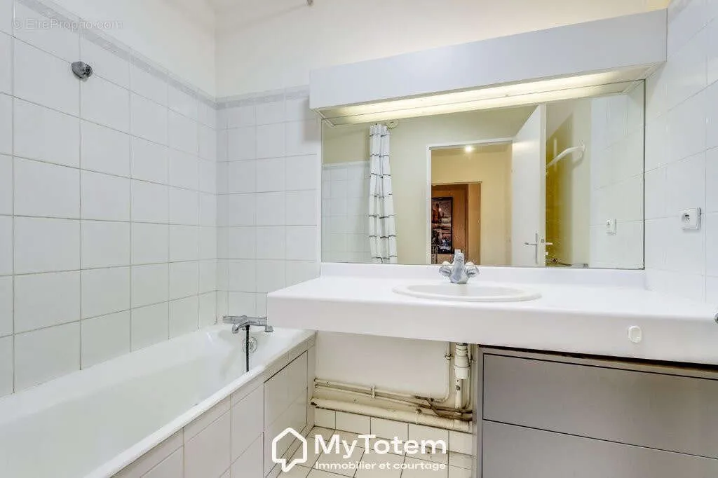 Vannitoad - Duplex with Garden on Île Saint-Germain