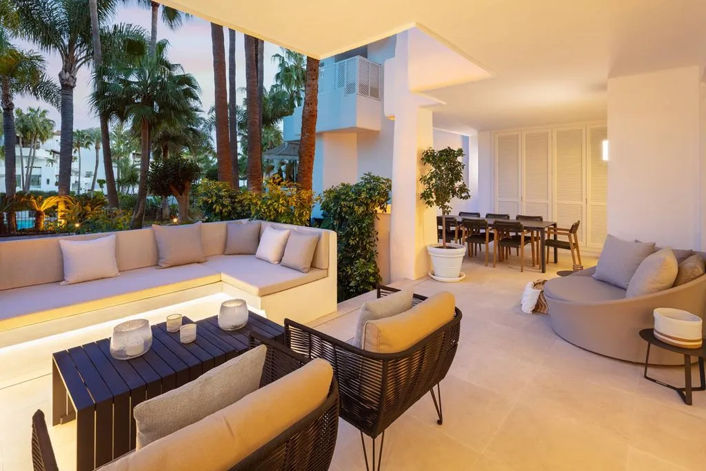 Terrasse - Luxury Apartment with Pool in Marbella