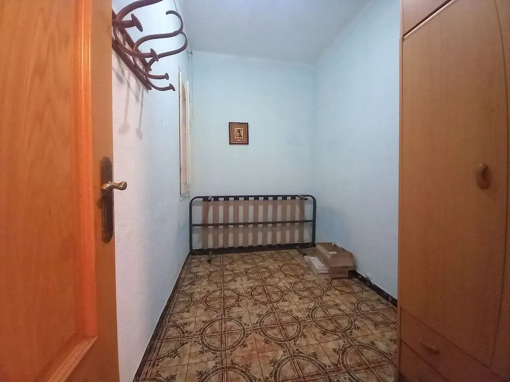 Chambres - Ground Floor Flat with Terrace in Gorg - Pep Ventura