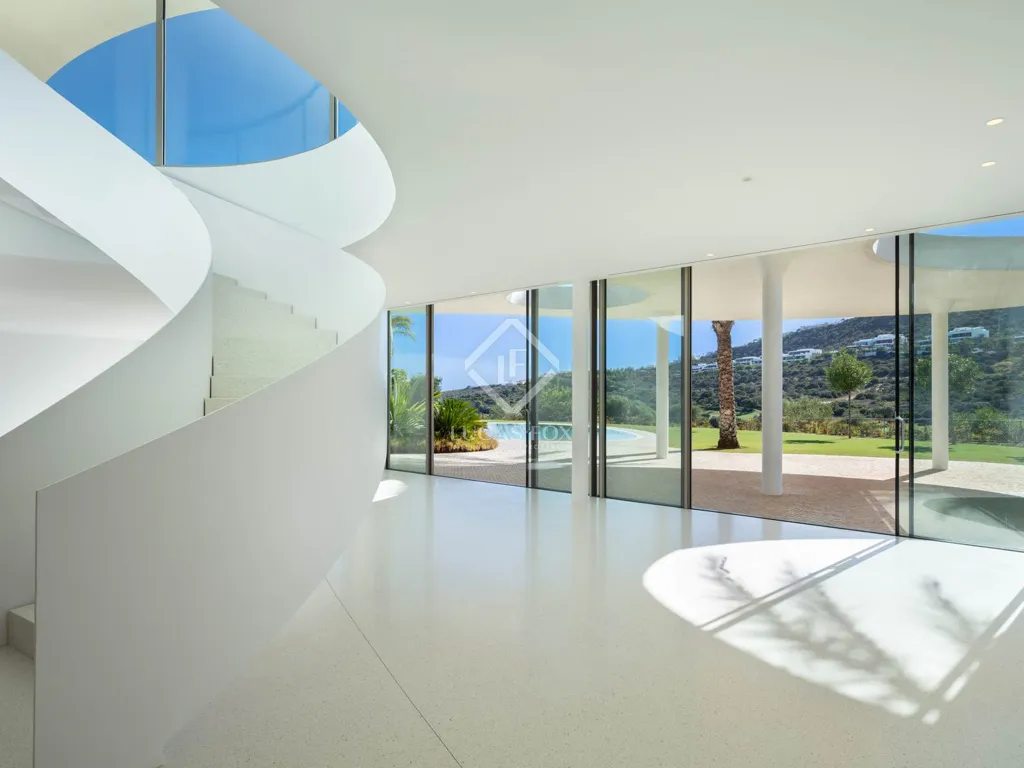 Ingresso - Contemporary Villa with Pool in Estepona