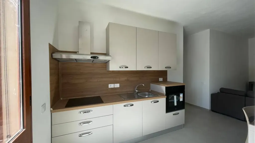 Cuisine - Bright Triplex with Terrace in Alghero