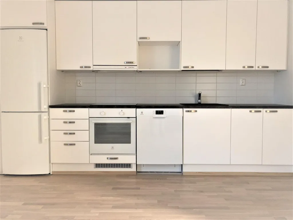 Köök - Modern Flat with Wardrobe in Etu-Lyötty, Oulu