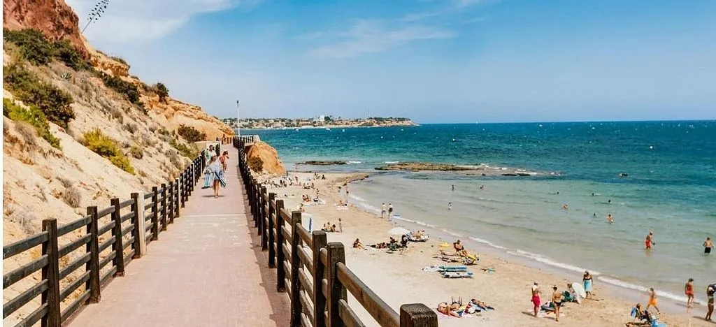 Holiday Apartment with Terrace in Torrevieja