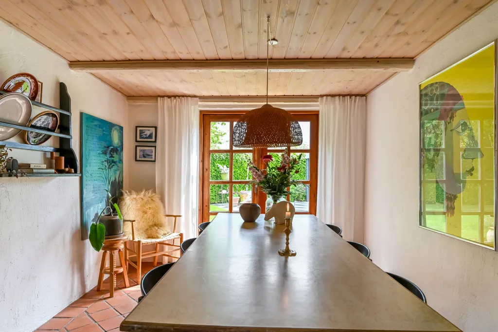 Söögituba - Historic Villa with Garden in Snejbjerg
