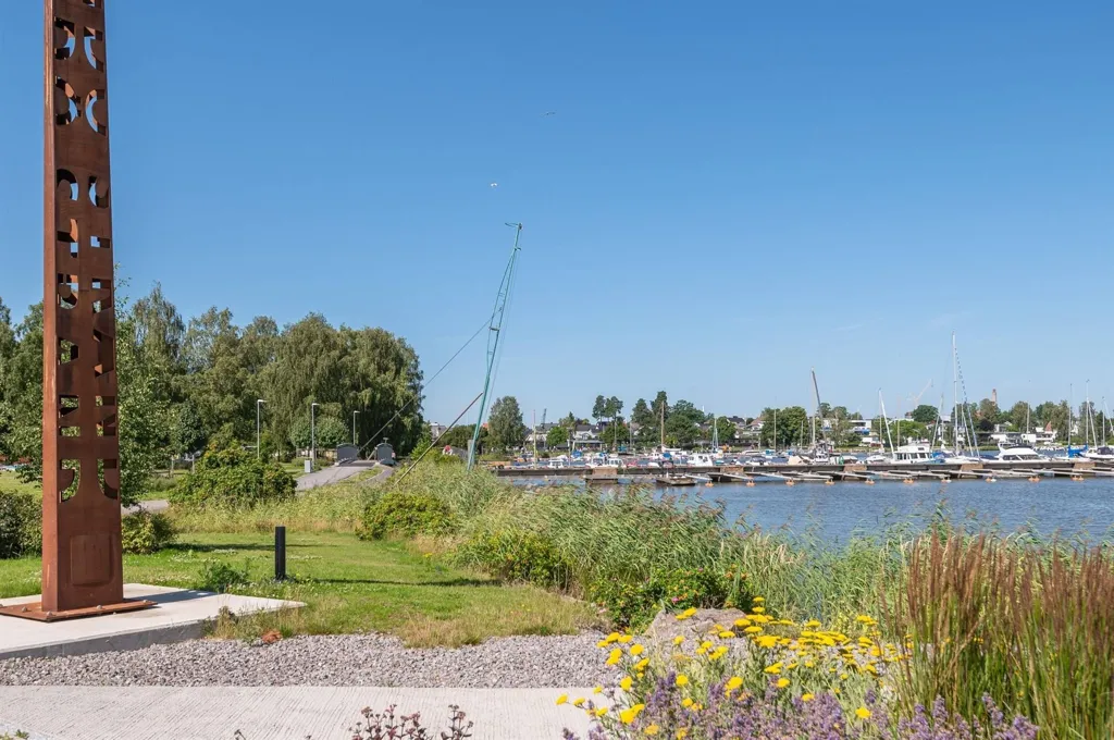 Modern Flat with Balcony in Lindö Strand