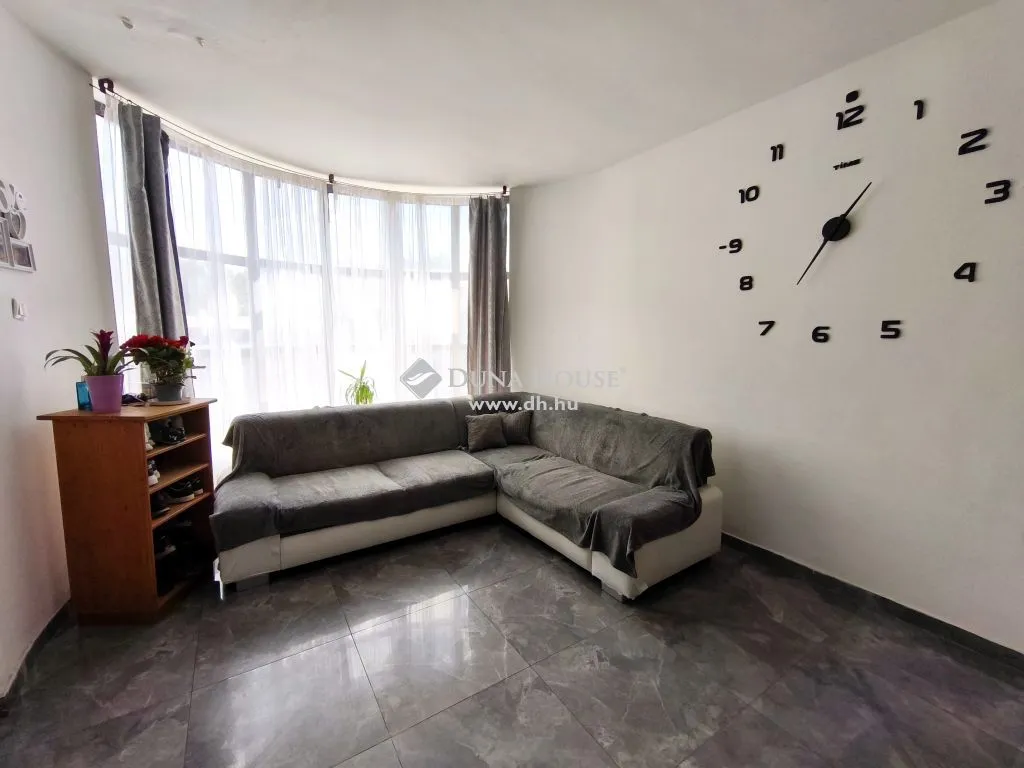Soggiorno - Spacious 3-Bedroom Flat near Centre in Ercsi