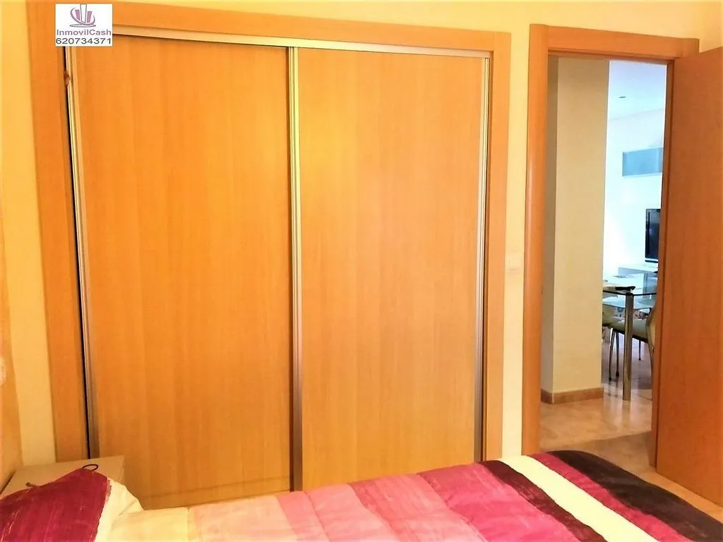 Chambres - Furnished Flat with Patio in Florida Alta