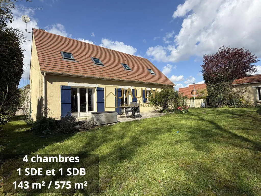Aed - Traditional House with South-Facing Terrace in Cregy-Les-Meaux