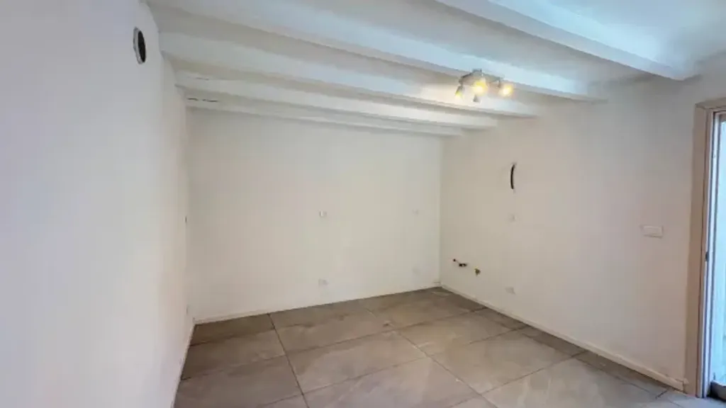 Pièces - Rustic Terraced House with Private Courtyard in Sarmato