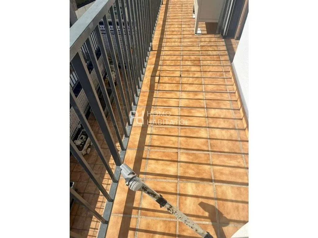Rõdu - Modern Flat with Balcony in Egara, Terrassa
