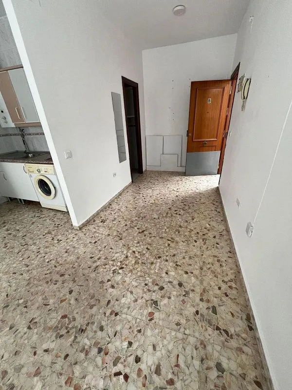 hallway_entrance