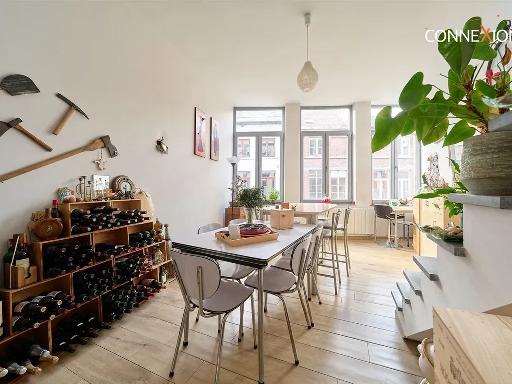 Salle à manger - Immeuble mixte avec commerce au centre-ville de Mons