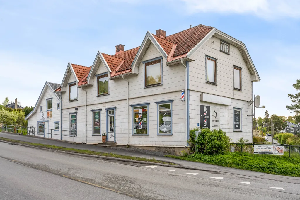 Välivaade - Mixed-Use Property with Business Units in Haslum