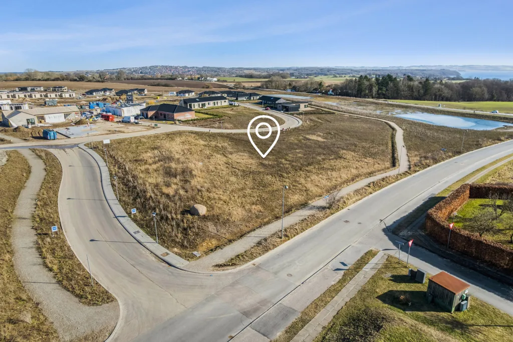 Õhuvaade - Year-Round Plot with 5G Coverage in Rønde