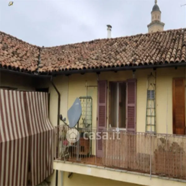 Terrass - Three-Bedroom Apartment in Canelli