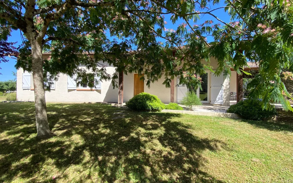 Esterno - Traditional House with Terrace in Montauban