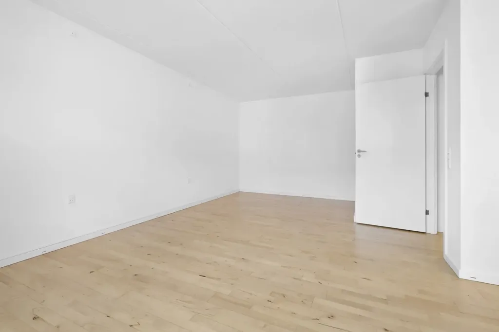 Rooms - 2-Bed Apartment with Terrace in Odense C