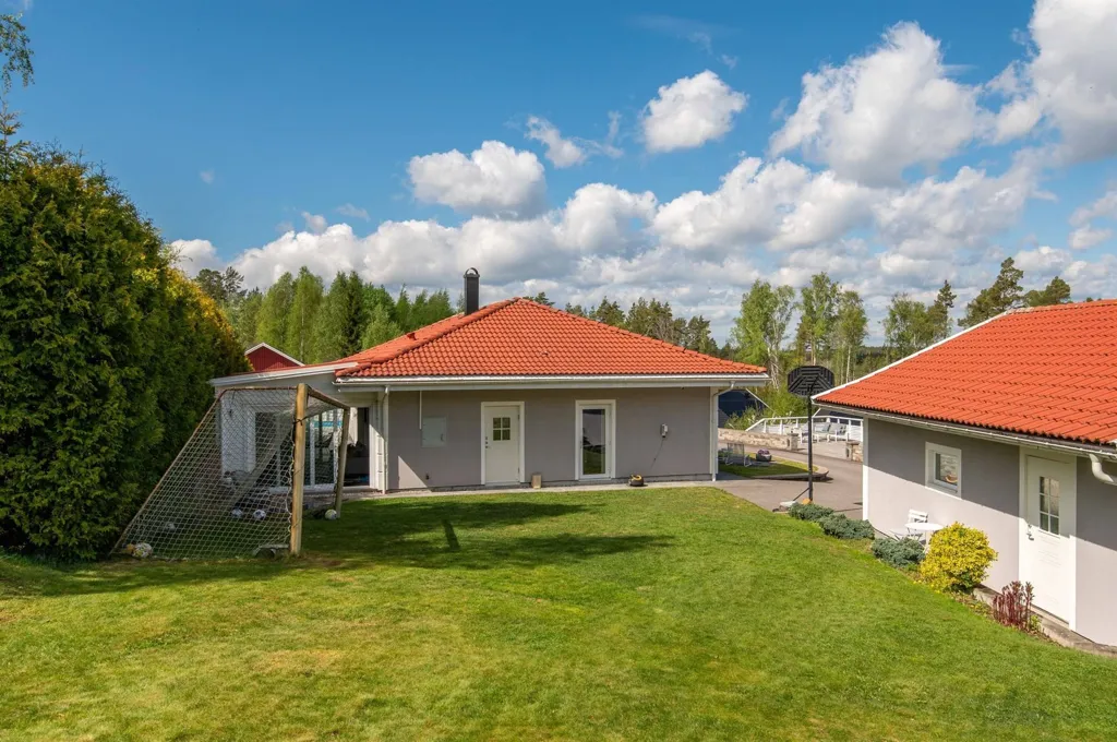 6-toaline maja asukohas Norrköpings kommun