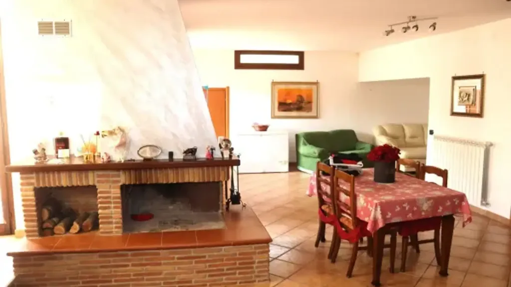 Söögituba - Villa with Pool in Bracciano
