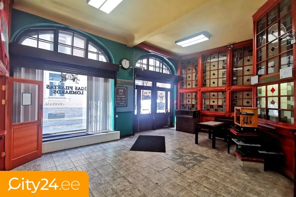 Entrée - Local commercial à Rīga
