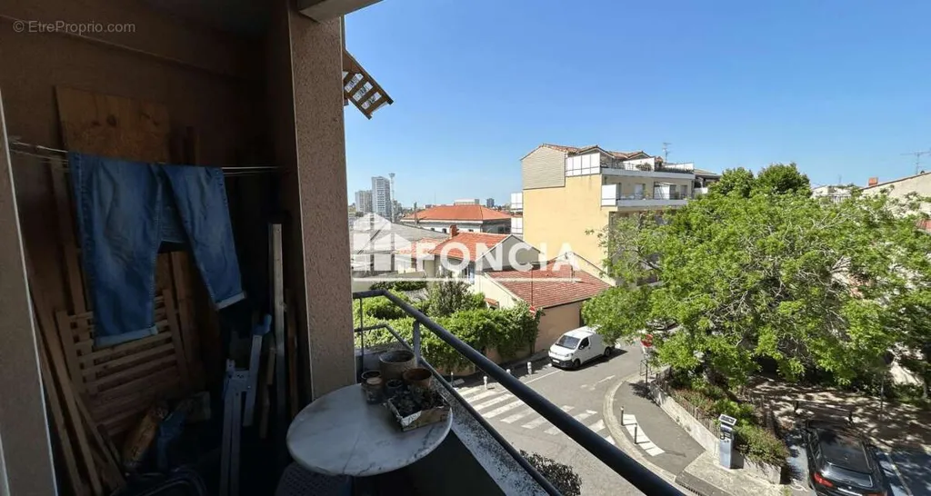 Rõdu - Studio with Balcony in Jolimont Marengo