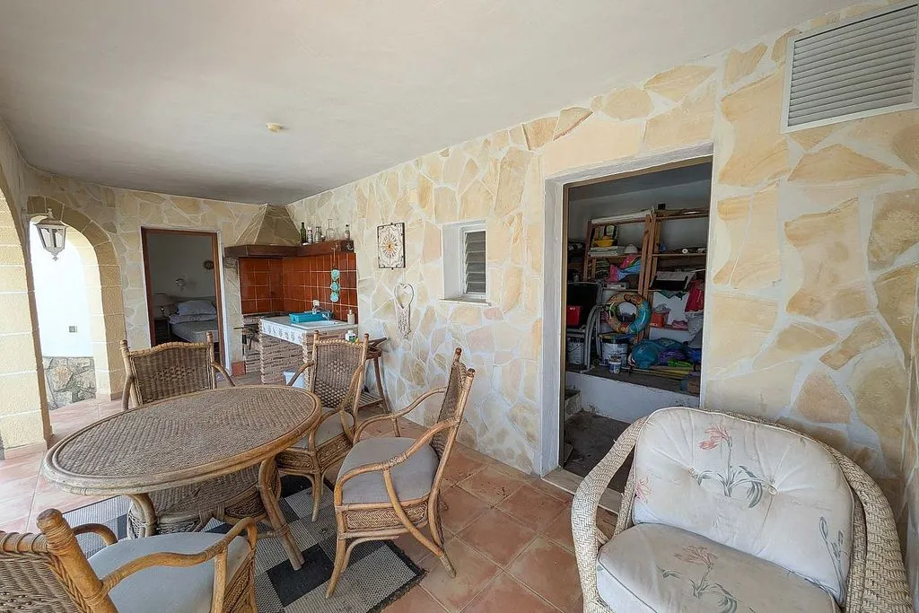 Terrass - House with Pool and Terrace in La Pedrera