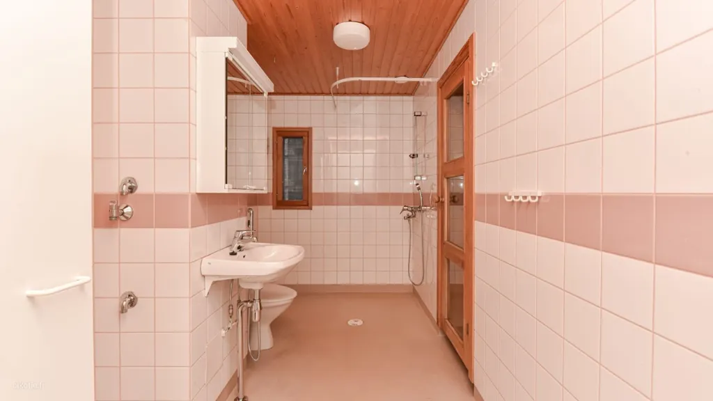Vannitoad - Spacious Apartment with Sauna in Leppävaara