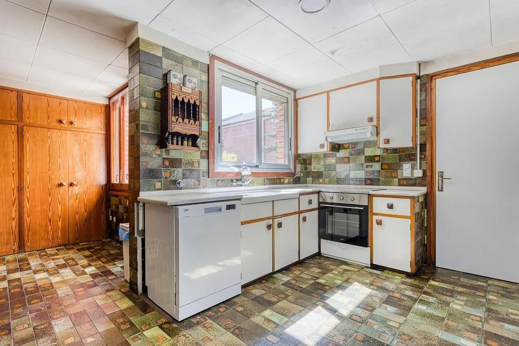 Köök - Detached House with Pool in Igualada, Catalonia