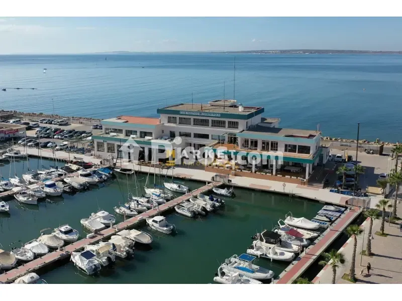 Penthouse with Terrace in Santa Pola