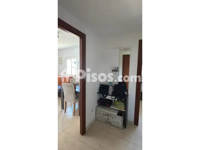 Esik - Spacious Apartment with Balcony in Lleida