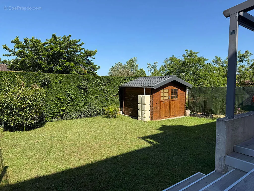 Jardin - Maison avec Terrasse et Jardin à Saint-Benoît