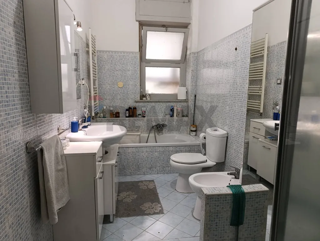 Salles de bain - Apartment with Balcony in Catania Centre